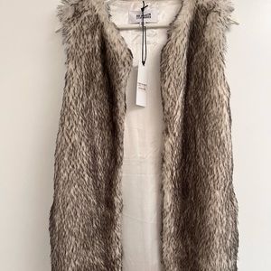 BB DAKOTA Steve Madden Vest. Size XS.